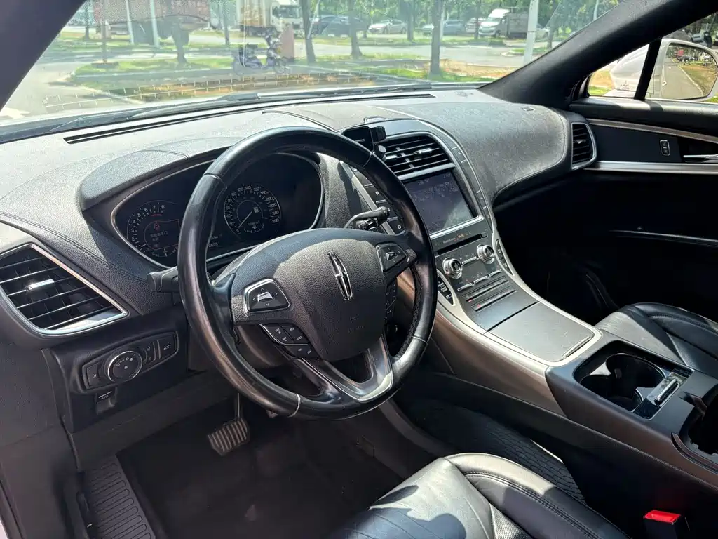 Lincoln MKX — миниатюра 10