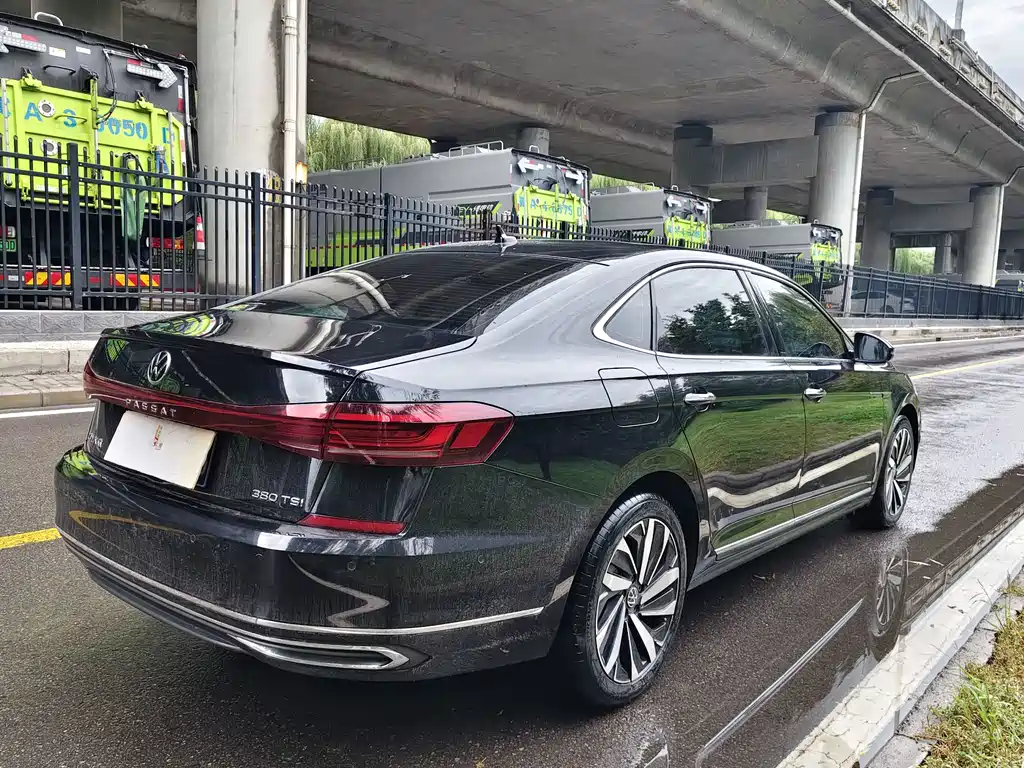 Volkswagen Passat — миниатюра 6