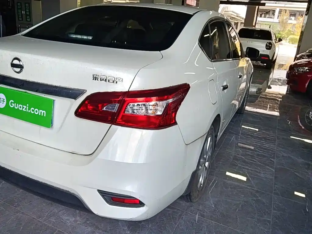 Nissan Sylphy — миниатюра 8
