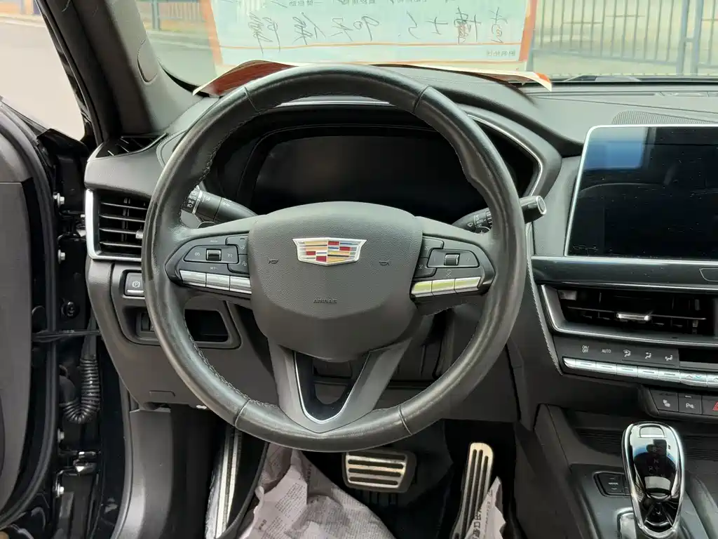 Cadillac CT5 — миниатюра 27
