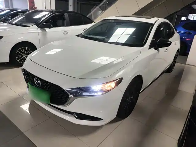 Mazda 3 Axela