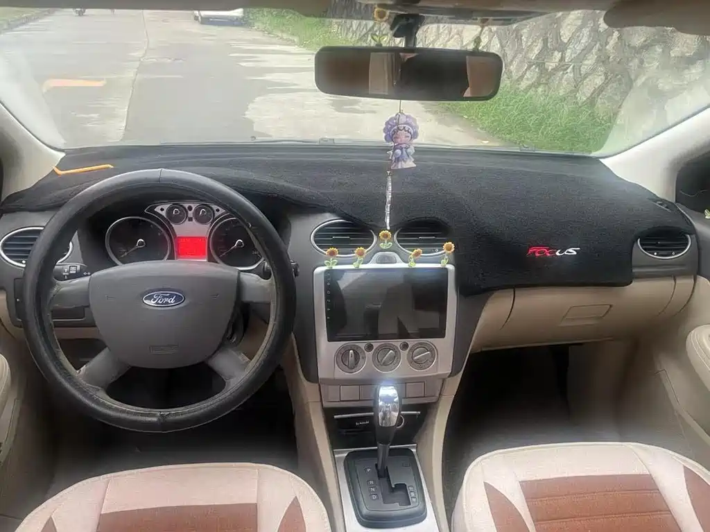 Ford Focus — миниатюра 6