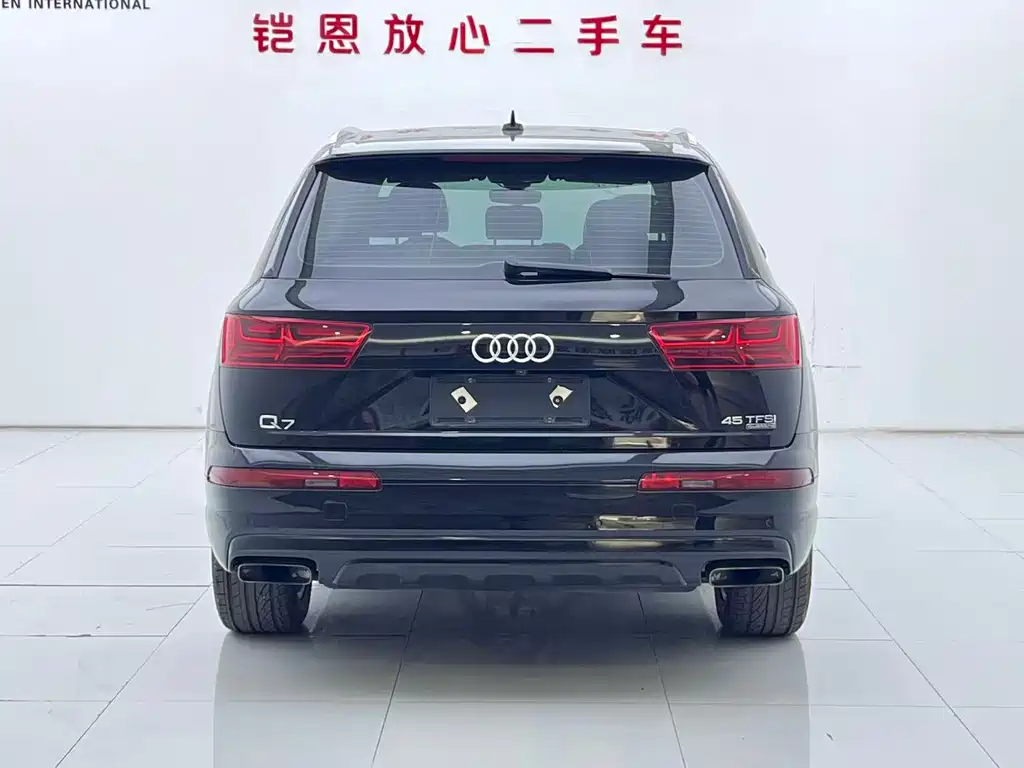 Audi Q7 — миниатюра 25