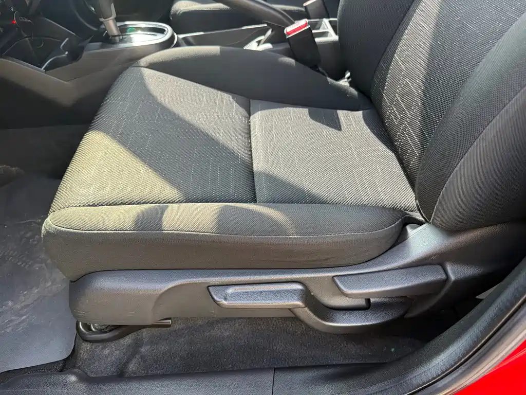 Honda Fit — миниатюра 20