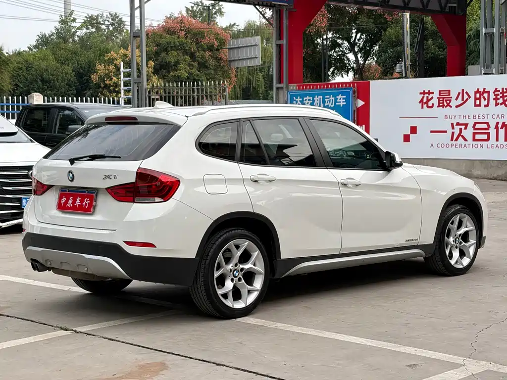 BMW X1 — миниатюра 17