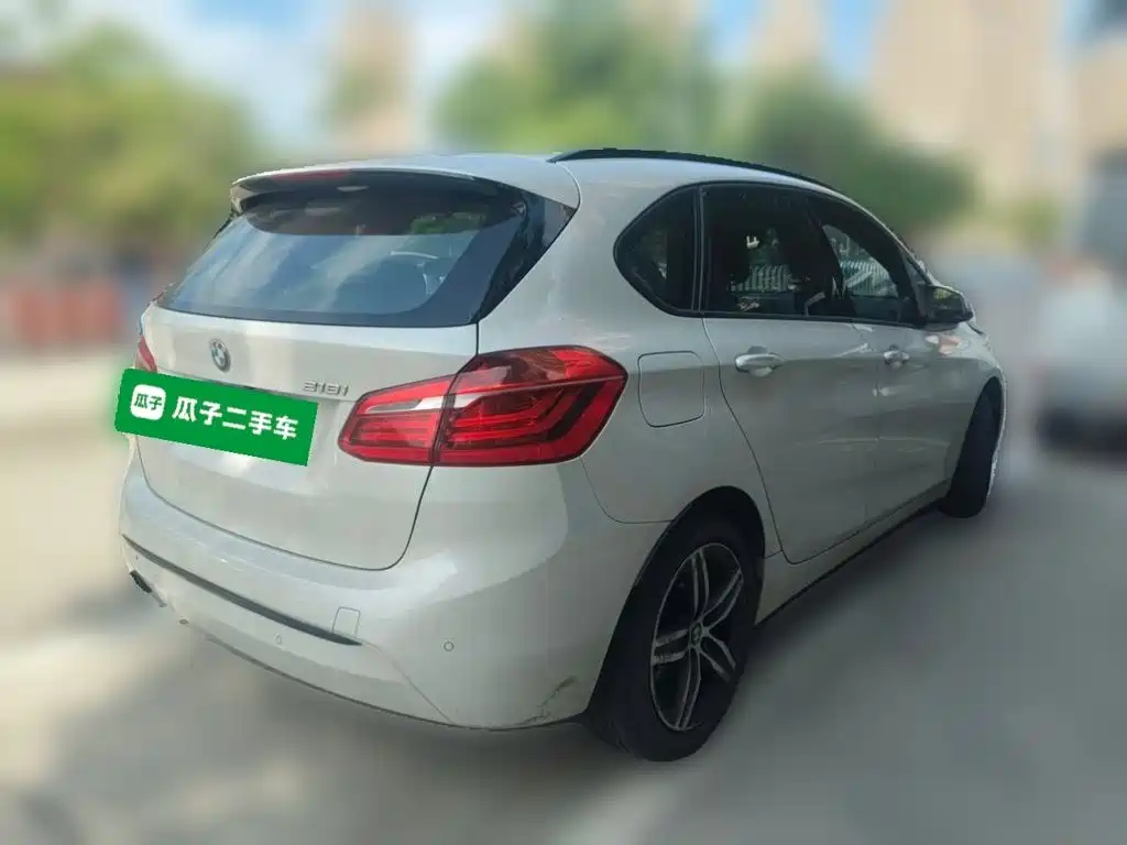 BMW 2 Series Active Tourer (Import) — миниатюра 4