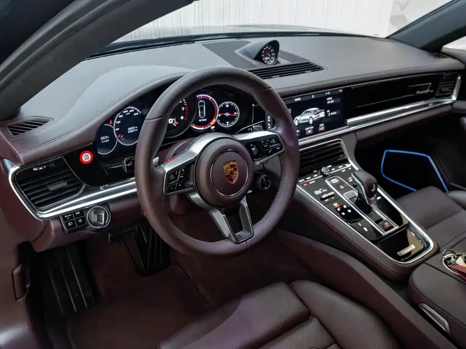 Porsche Panamera — миниатюра 27