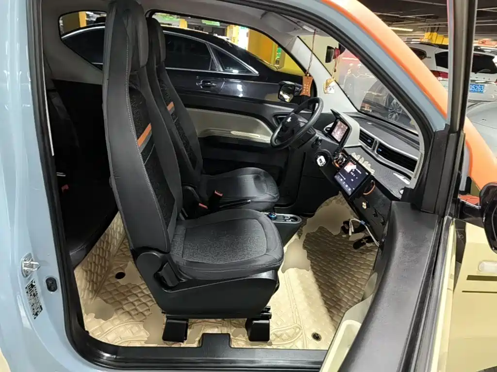 Wuling MINIEV — миниатюра 25
