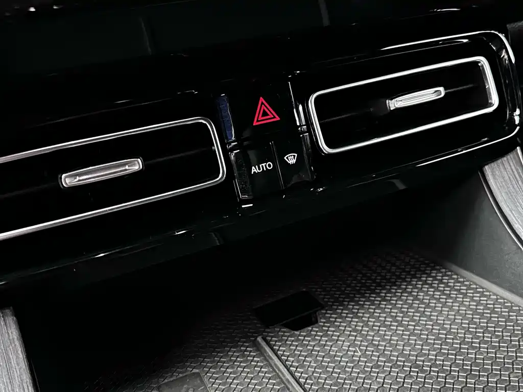 GAC Motor Trumpchi GS8 — миниатюра 24