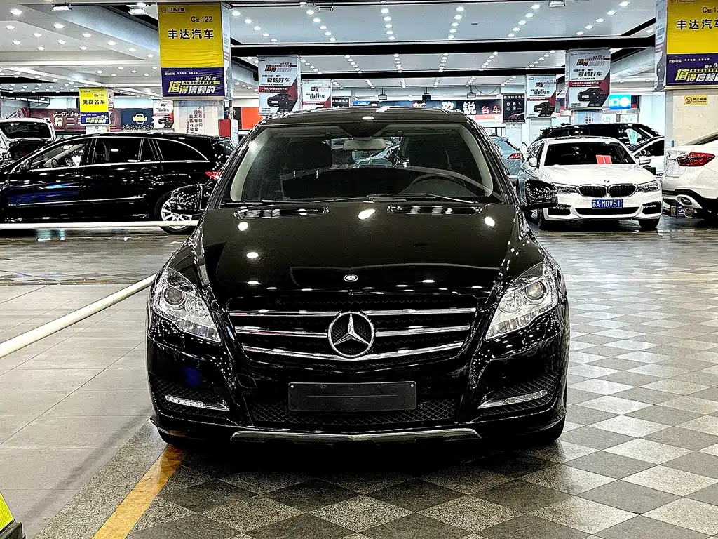2015 Mercedes-Benz R-klasse - zdjęcie 1 z 12