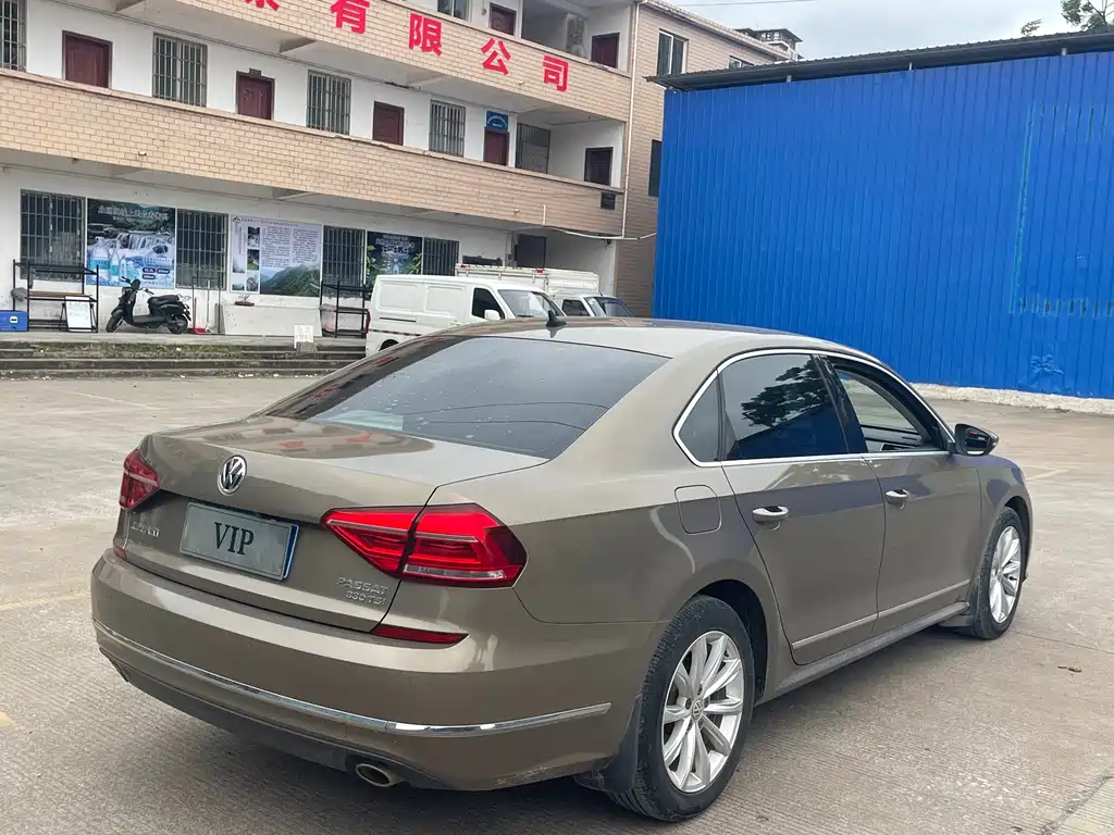 Volkswagen Passat — миниатюра 5