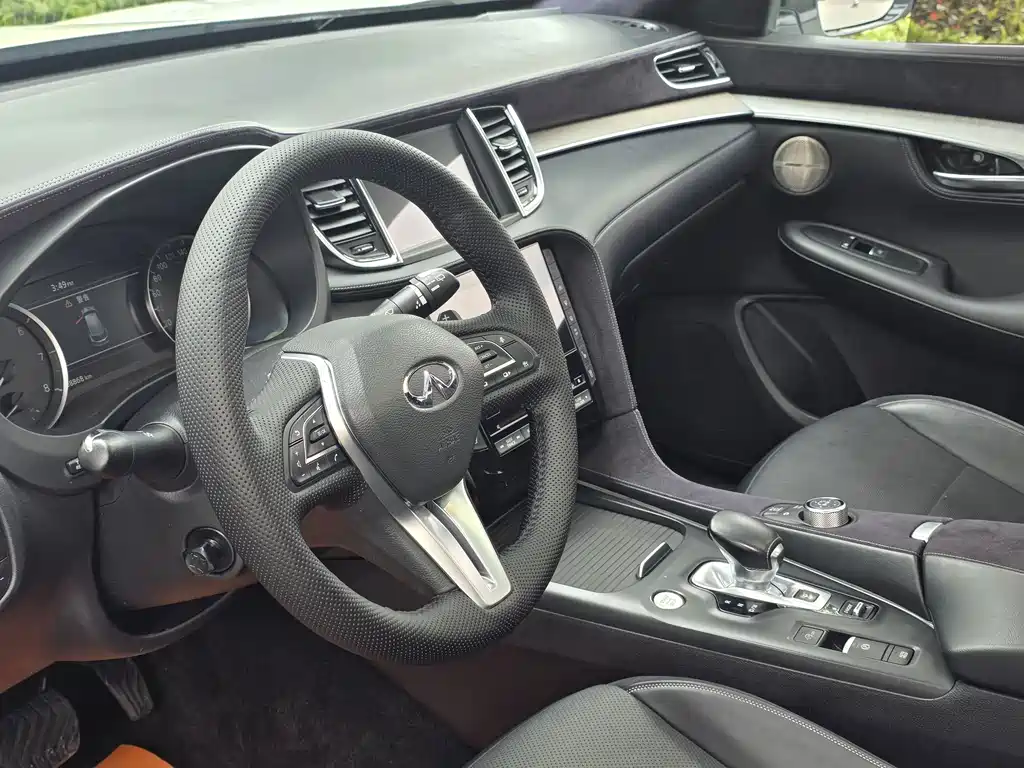 Infiniti QX50 — миниатюра 8