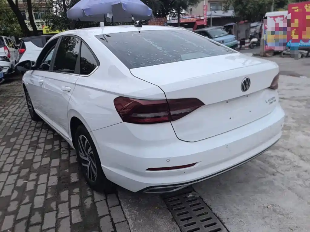 Volkswagen Lavida — миниатюра 5