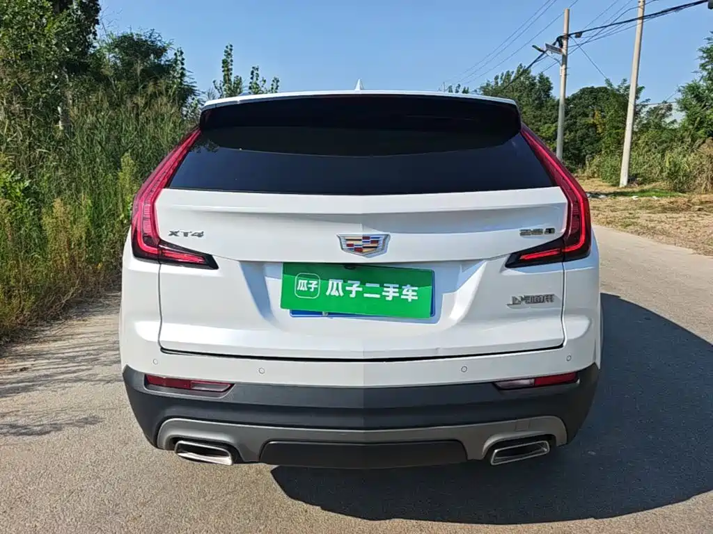 Cadillac XT4 — миниатюра 6