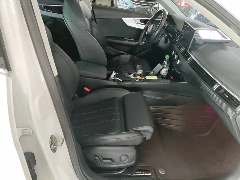 Audi A4L — миниатюра 25