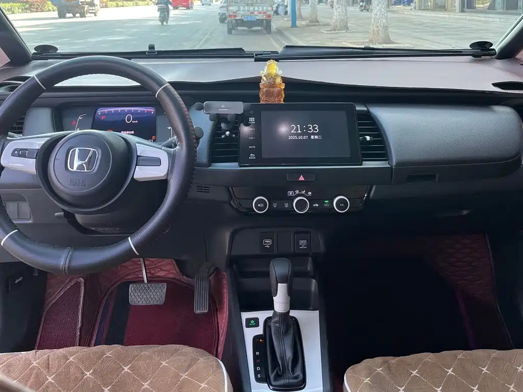 Honda Fit — миниатюра 10