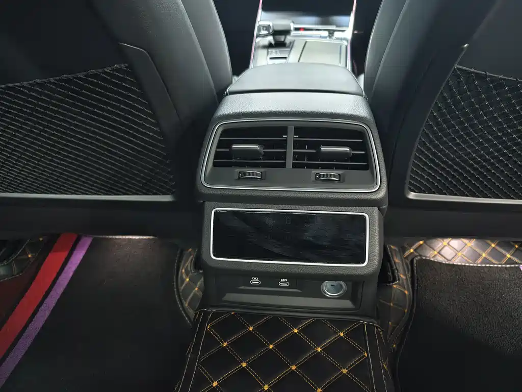 Audi A6L — миниатюра 7