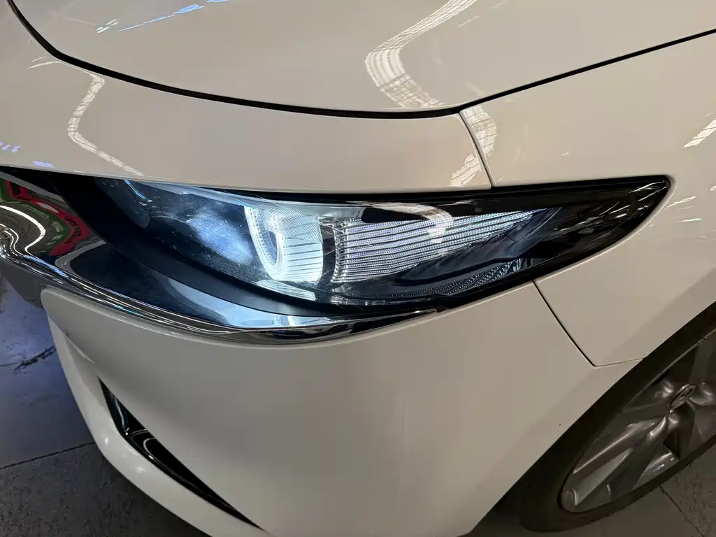 Mazda 3 Axela — миниатюра 4