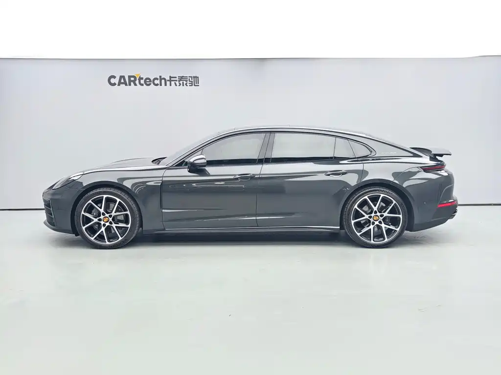 Porsche Panamera — миниатюра 3