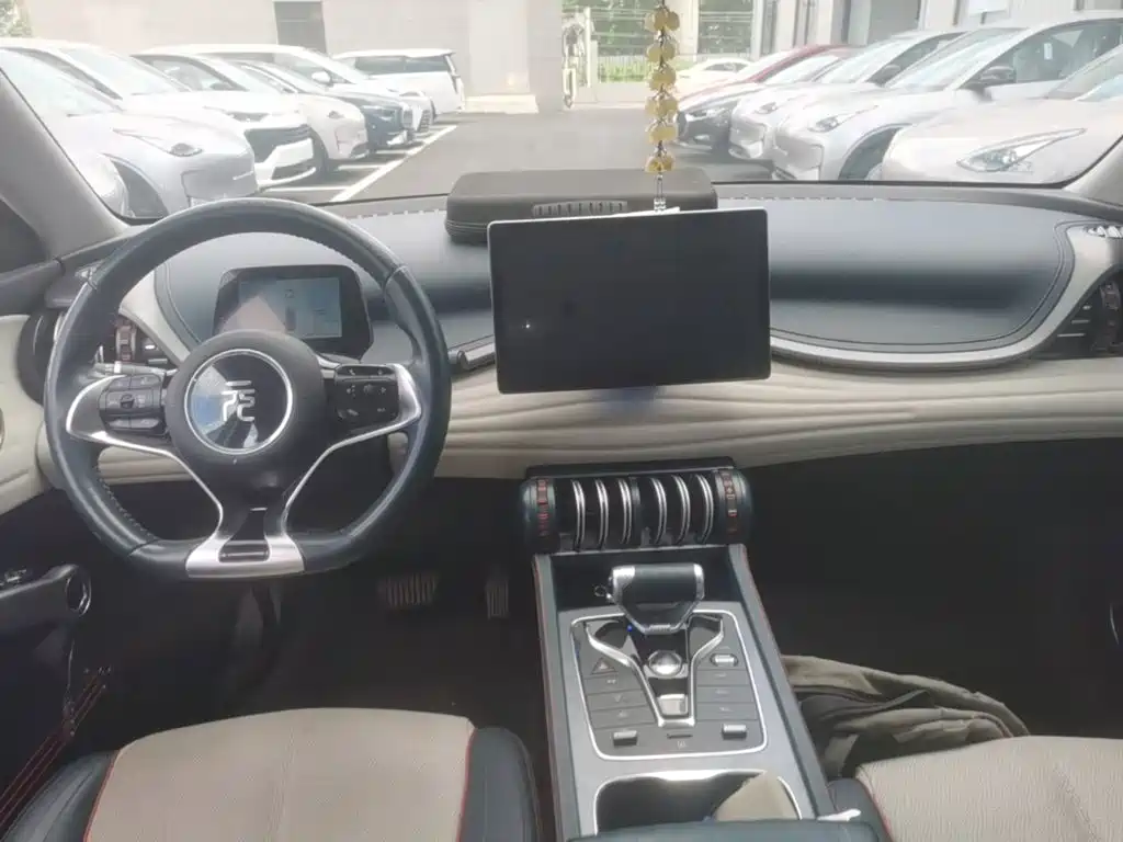 BYD Yuan Plus — миниатюра 10