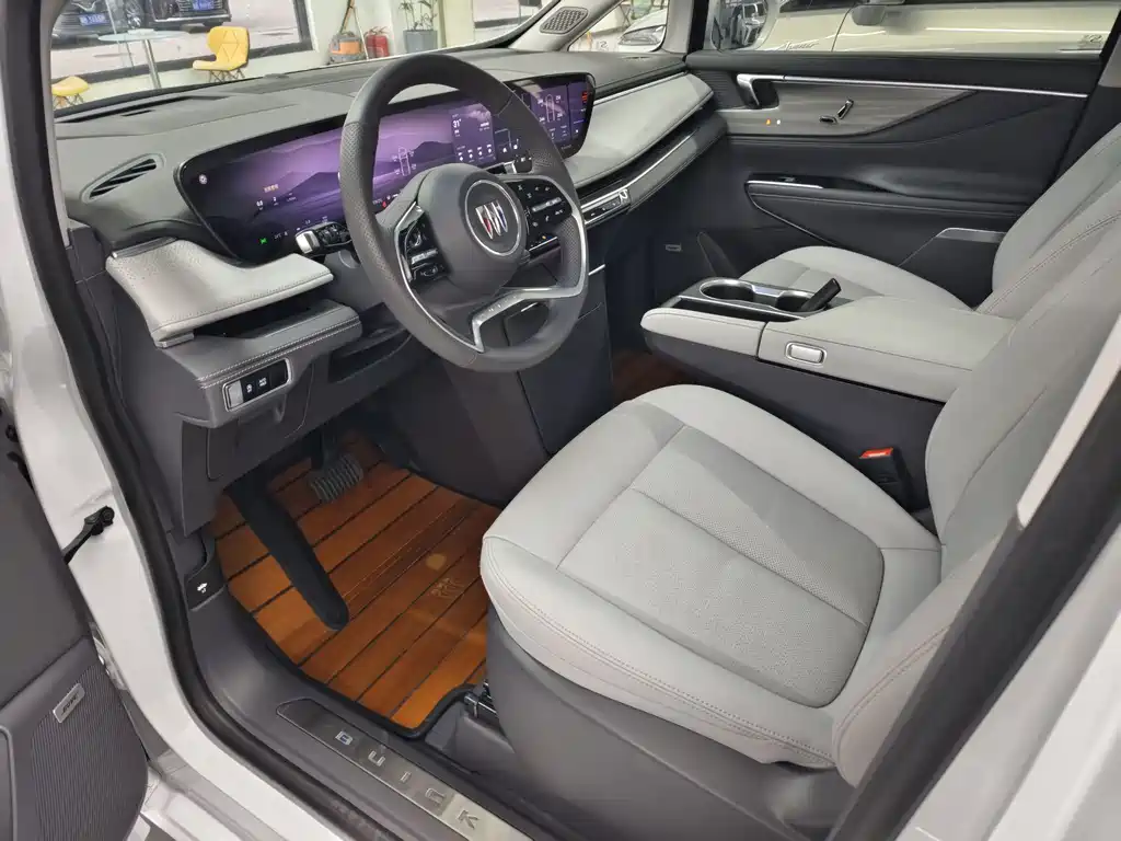 Buick GL8 2025 Premium