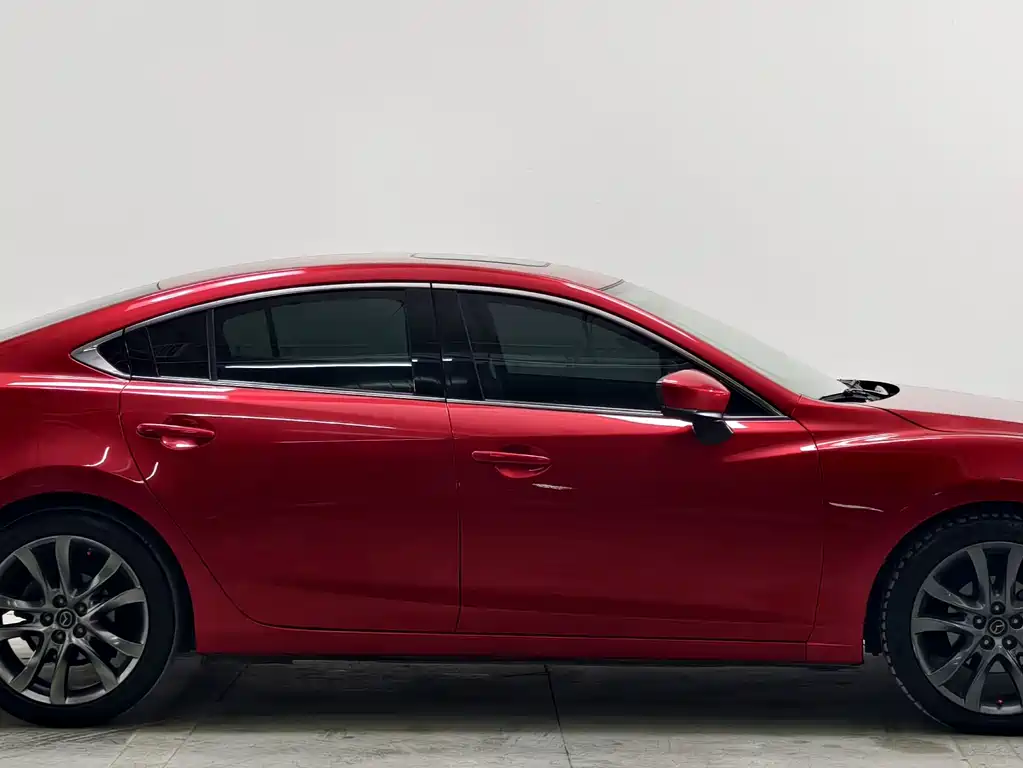 Mazda Atenza — миниатюра 8