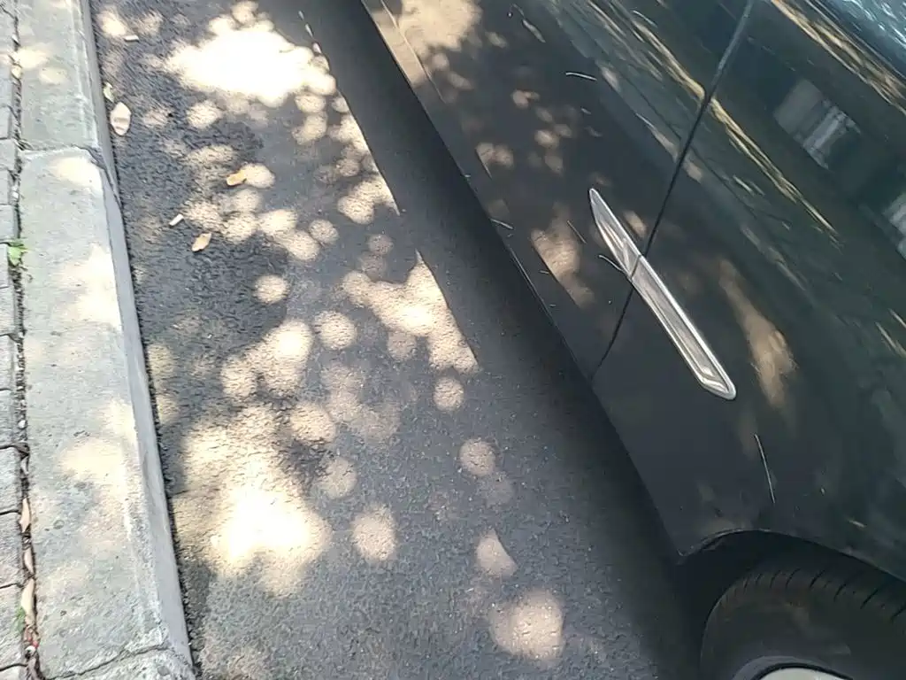 BMW 7 Series — миниатюра 21