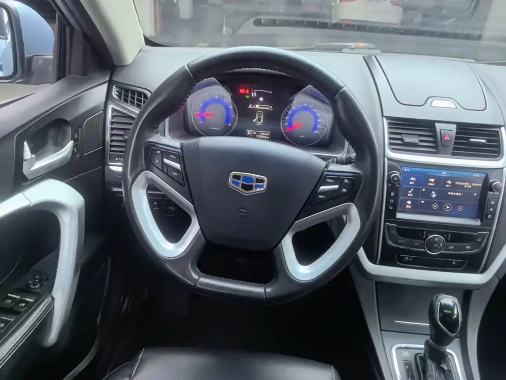 Geely Emgrand — миниатюра 11