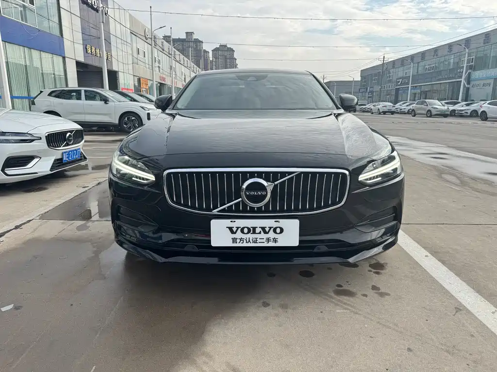 Volvo S90 — миниатюра 2