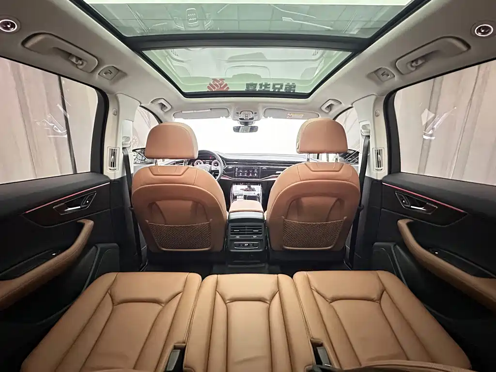Audi Q7 — миниатюра 42