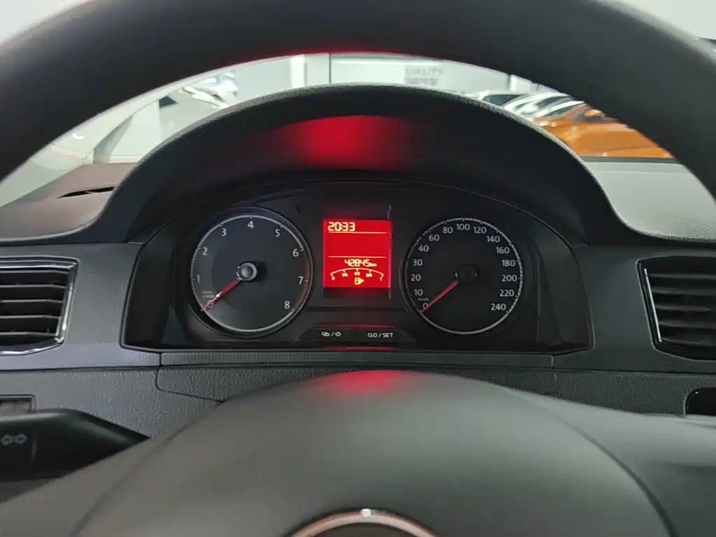 Volkswagen Santana — миниатюра 12