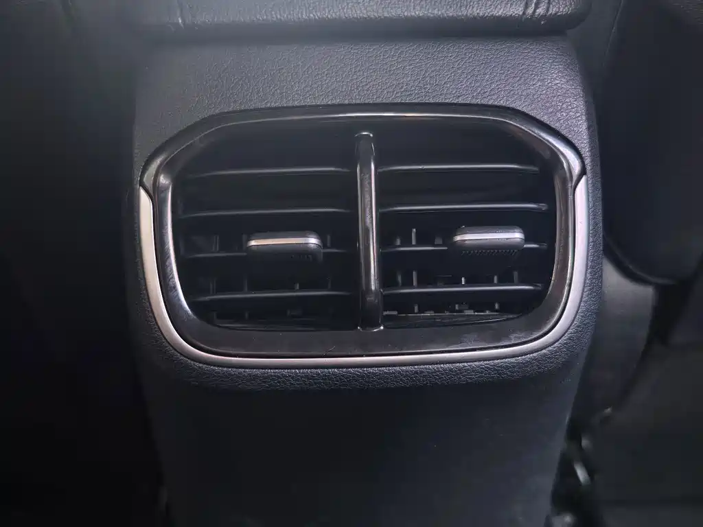 Hyundai Fista — миниатюра 9