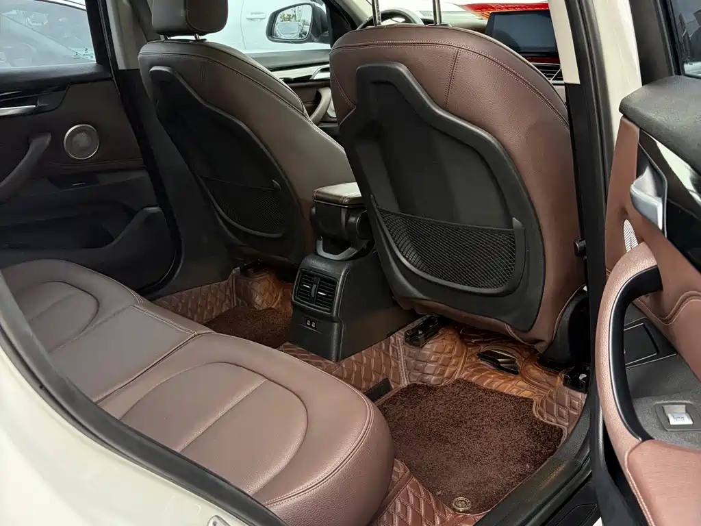 BMW X1 — миниатюра 16
