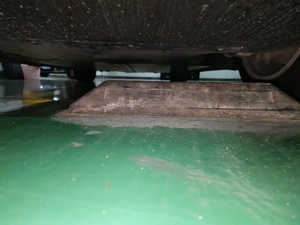 Tesla Model Y — миниатюра 22