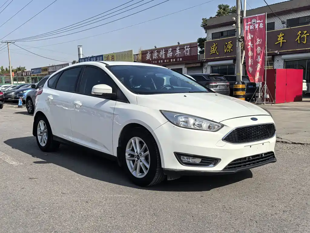 Ford Focus — миниатюра 3