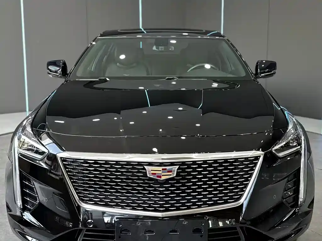 Cadillac CT6 2022 28T