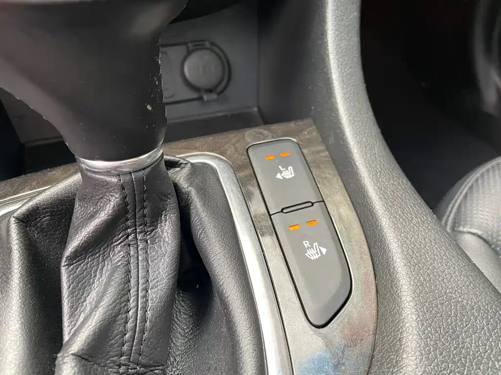 Kia K5 — миниатюра 12