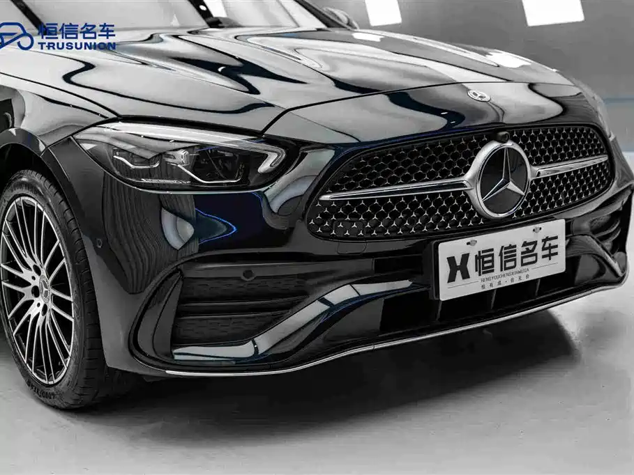 Mercedes-Benz C-Class — миниатюра 9
