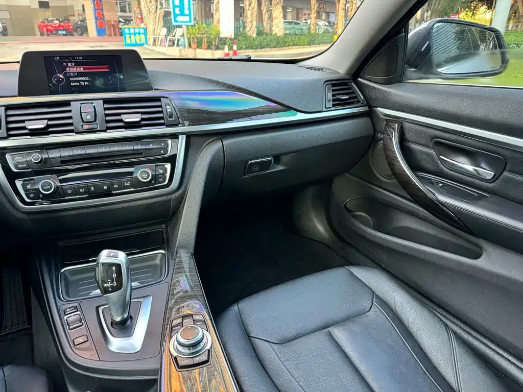 BMW 4 Series — миниатюра 12