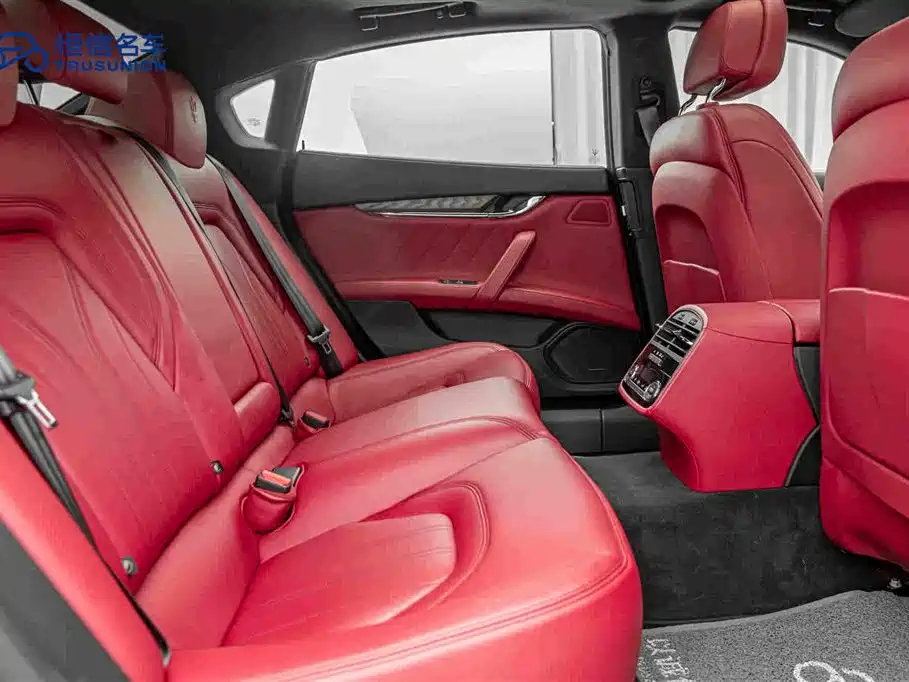 Maserati Quattroporte — миниатюра 16