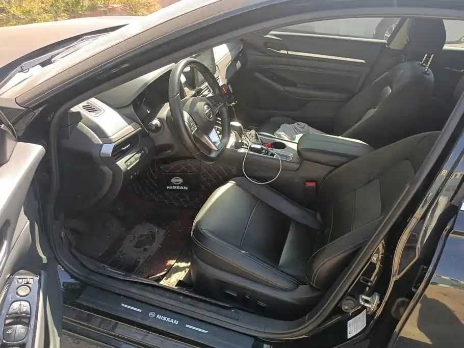Nissan Teana — миниатюра 9