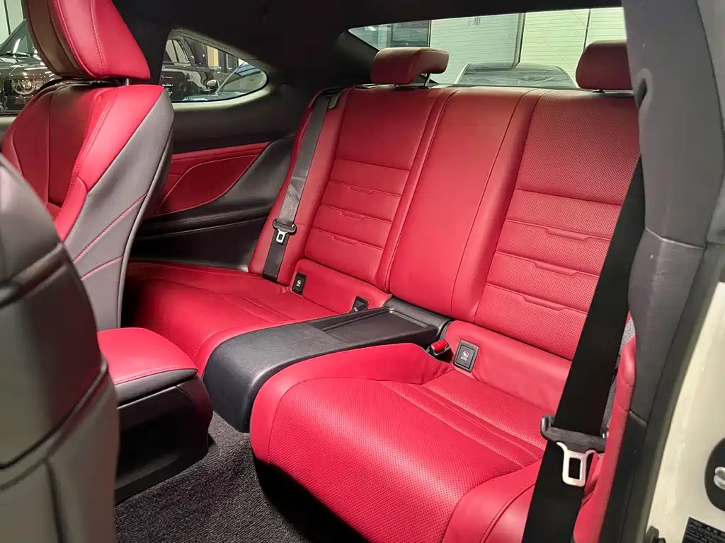 Lexus RC — миниатюра 5