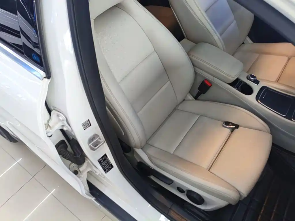 Mercedes-Benz GLA — миниатюра 25