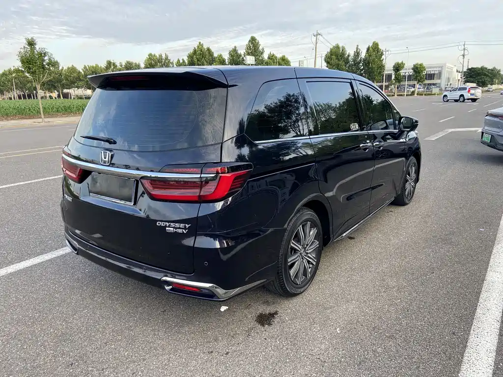 Honda Odyssey 2022 2.0L e:HEV Smart