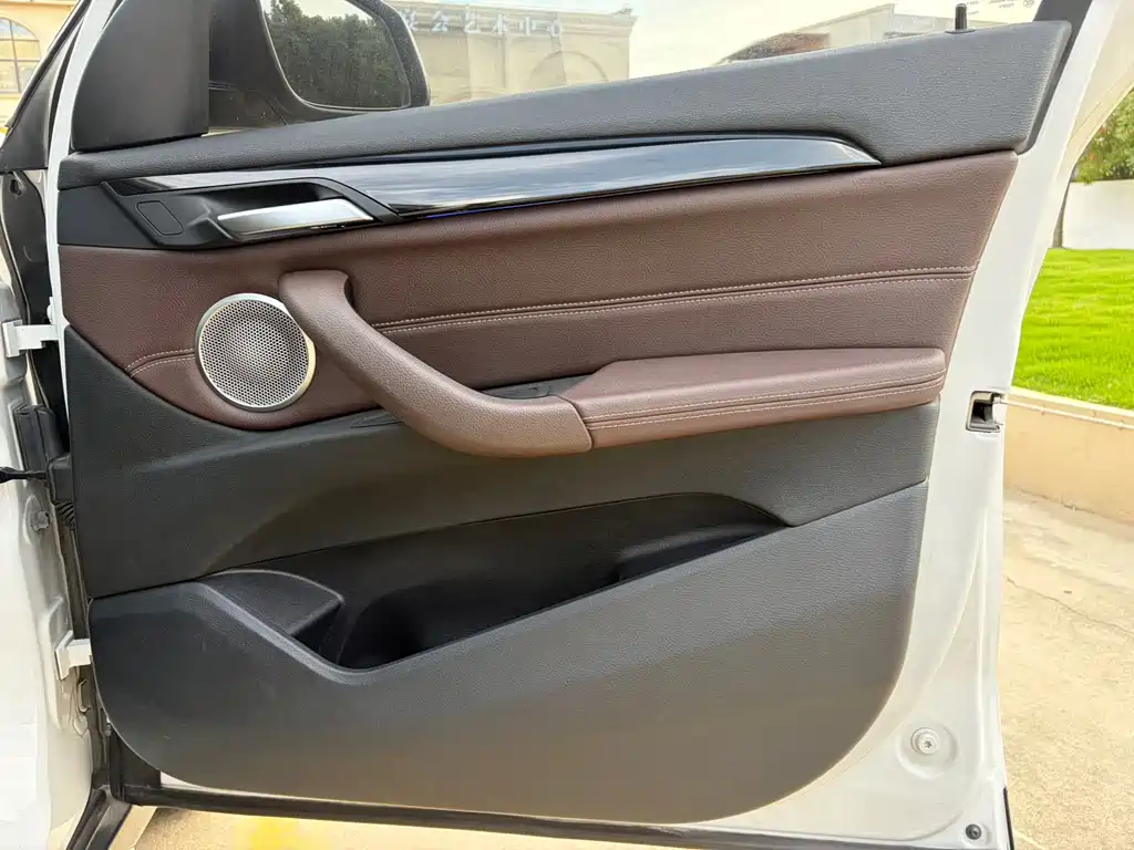 BMW X1 — миниатюра 16