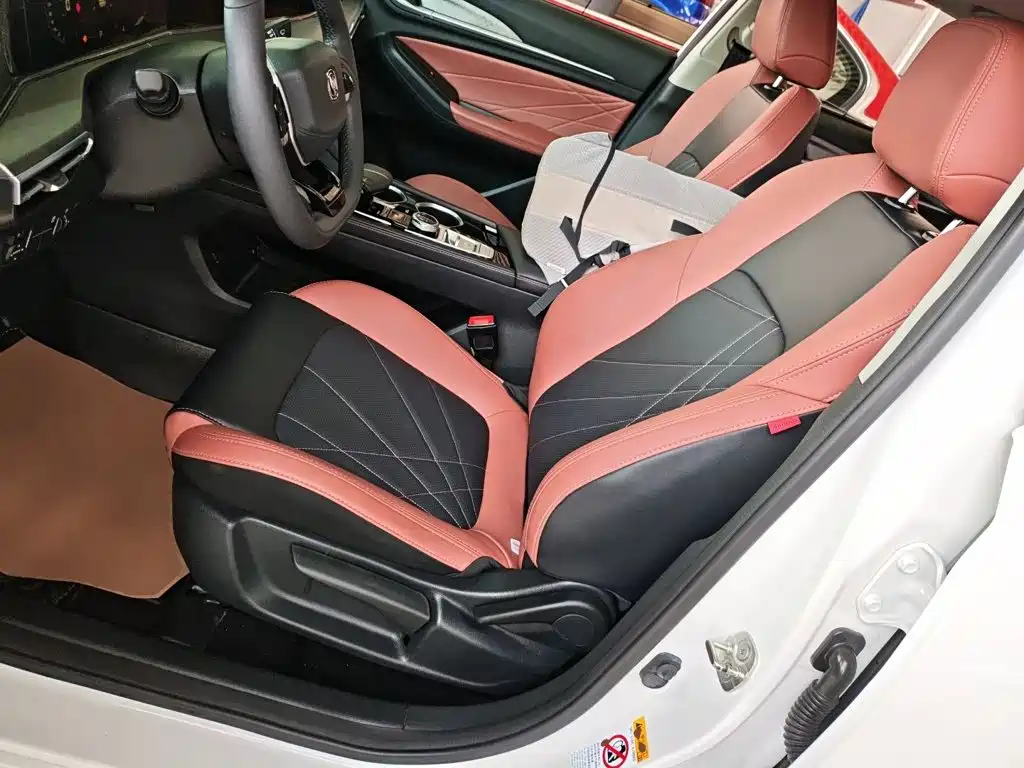 Changan Eado — миниатюра 15