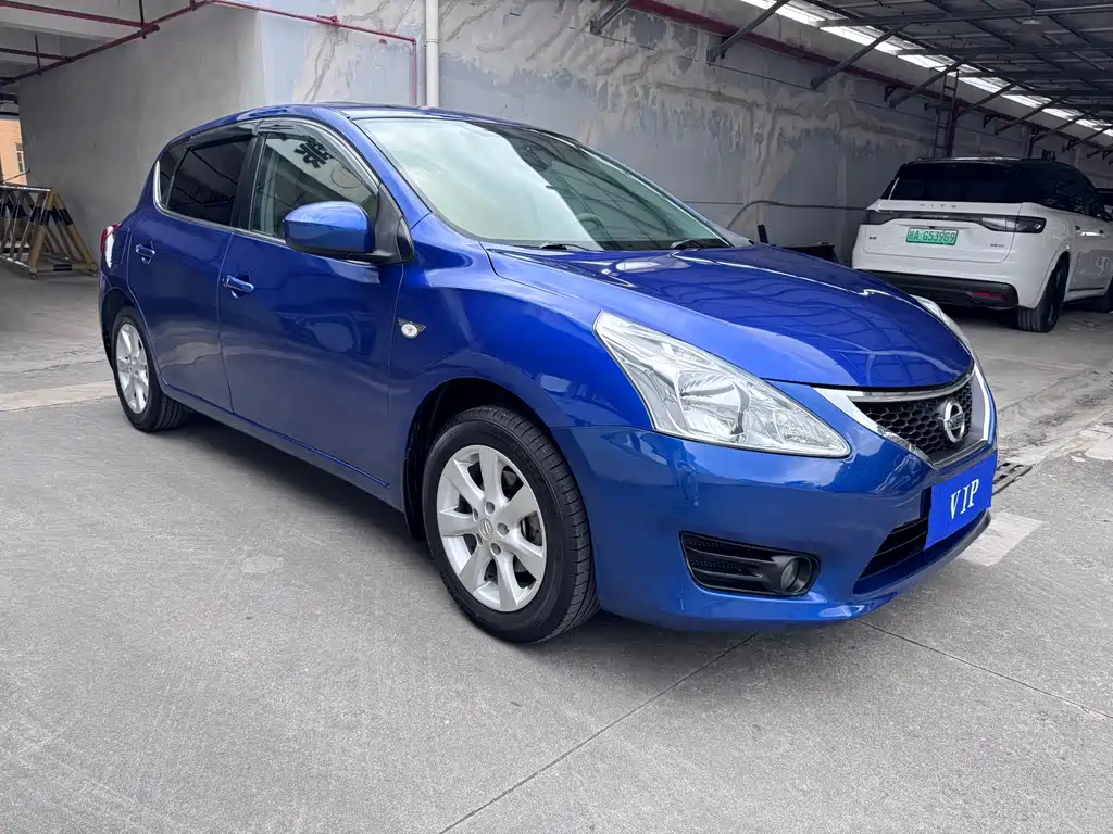 Nissan Tiida — миниатюра 3