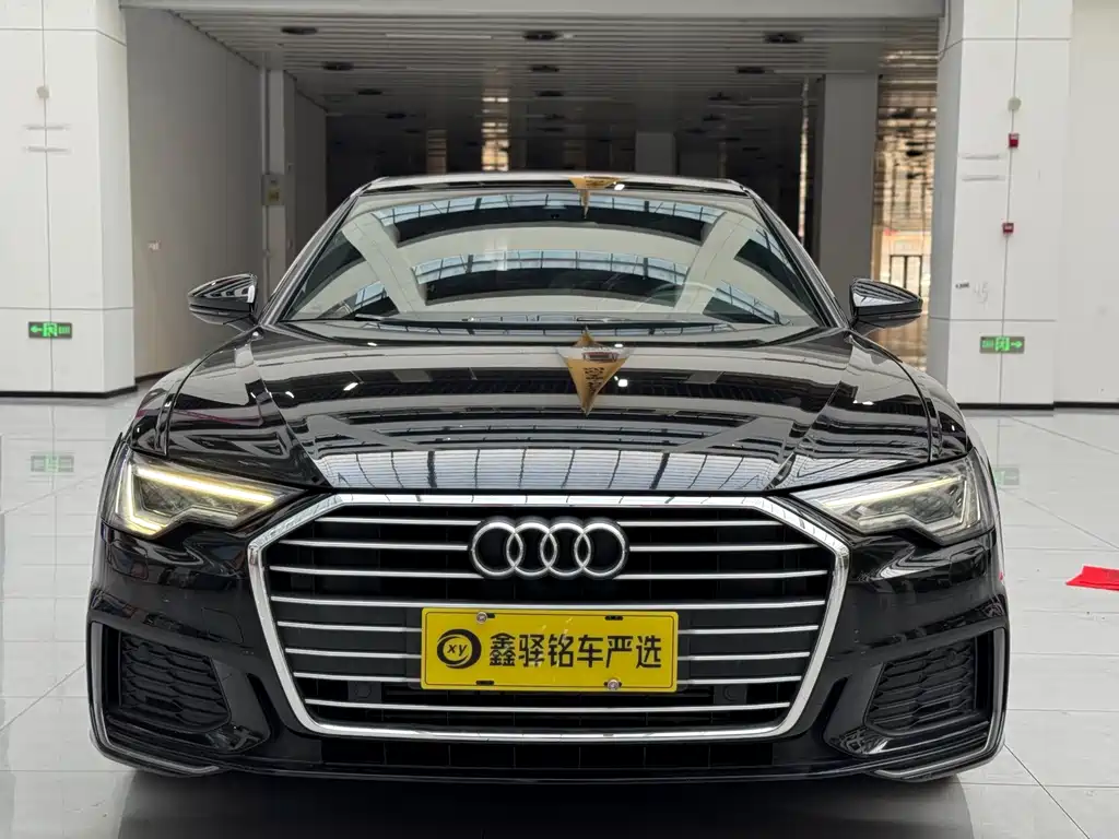 Audi A6L 2021 40 TFSI Luxury