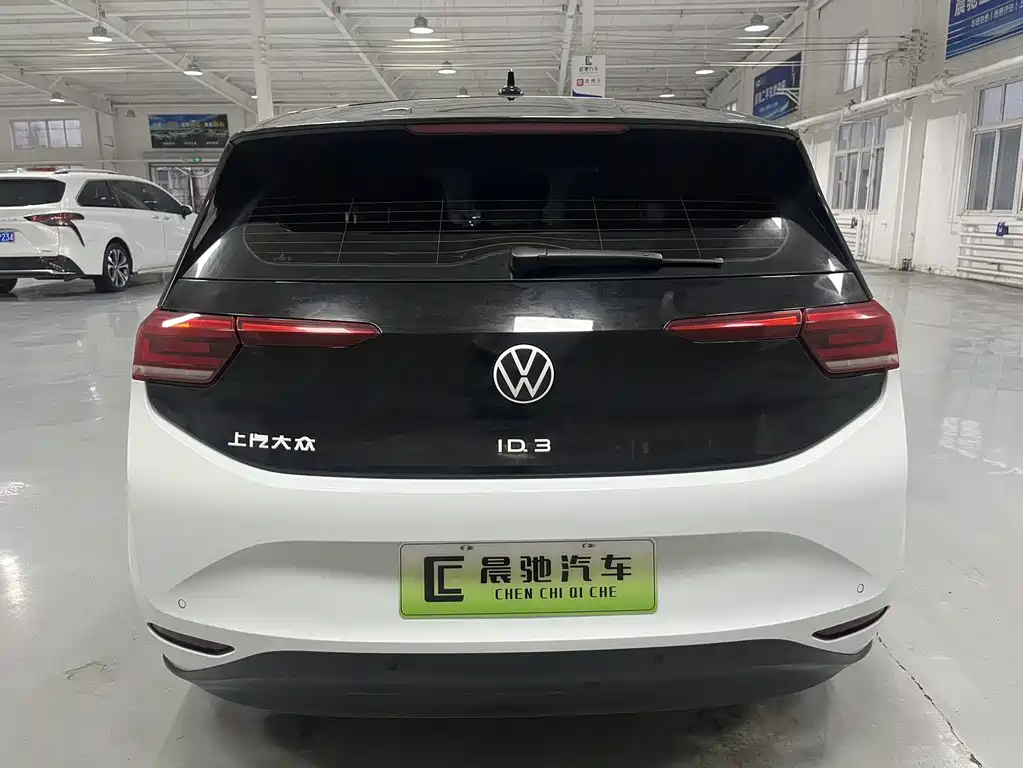 Volkswagen ID.3 — миниатюра 5