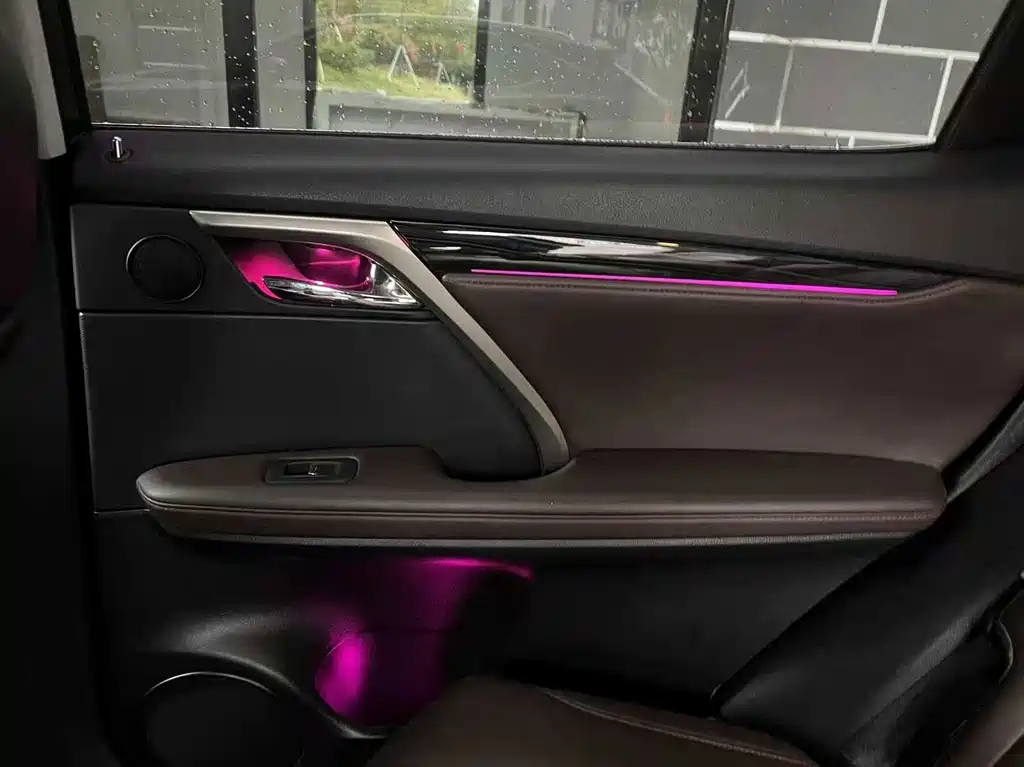 Lexus RX — миниатюра 13